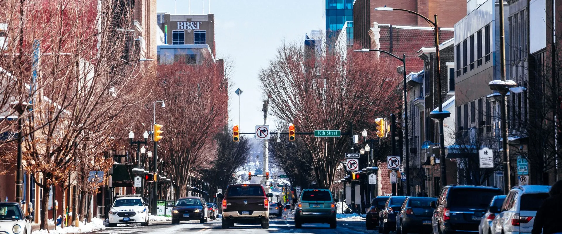 A downtown Allentown, Pennsylvania street lined with brick buildings