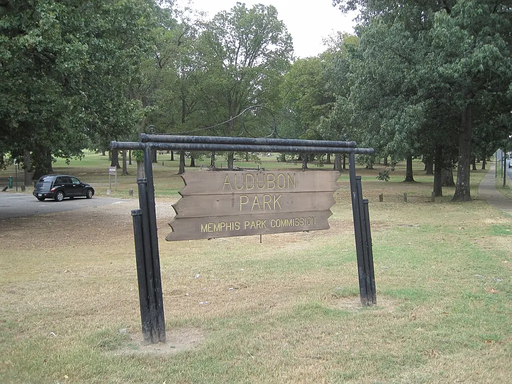 Audubon Park sign in East Memphis, Tennessee