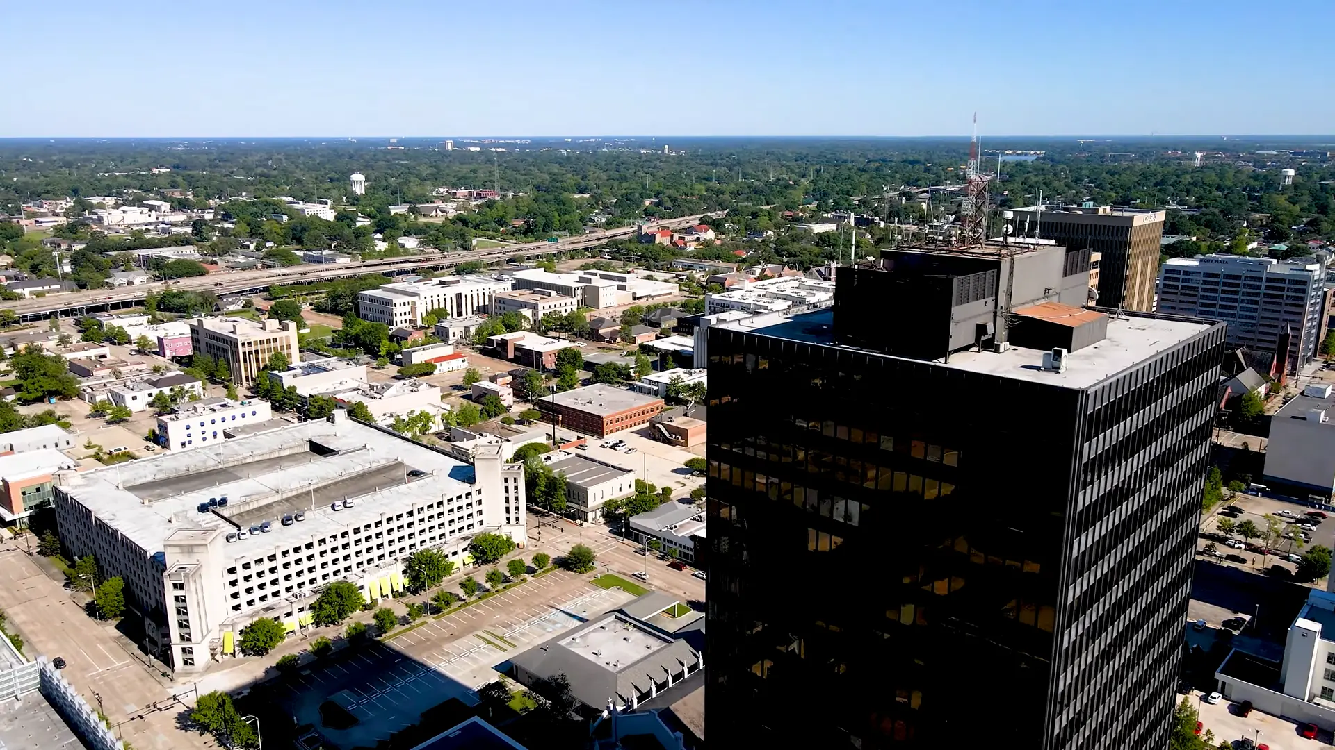 Baton Rouge skyline near the LSU area and Southdowns