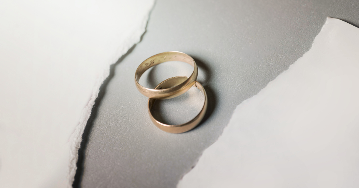 Selling a house during divorce in North Carolina