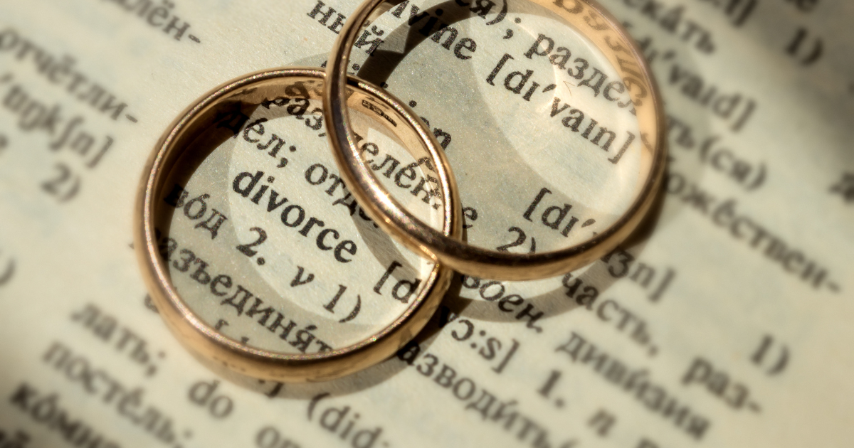 Selling a house during divorce in Tennessee