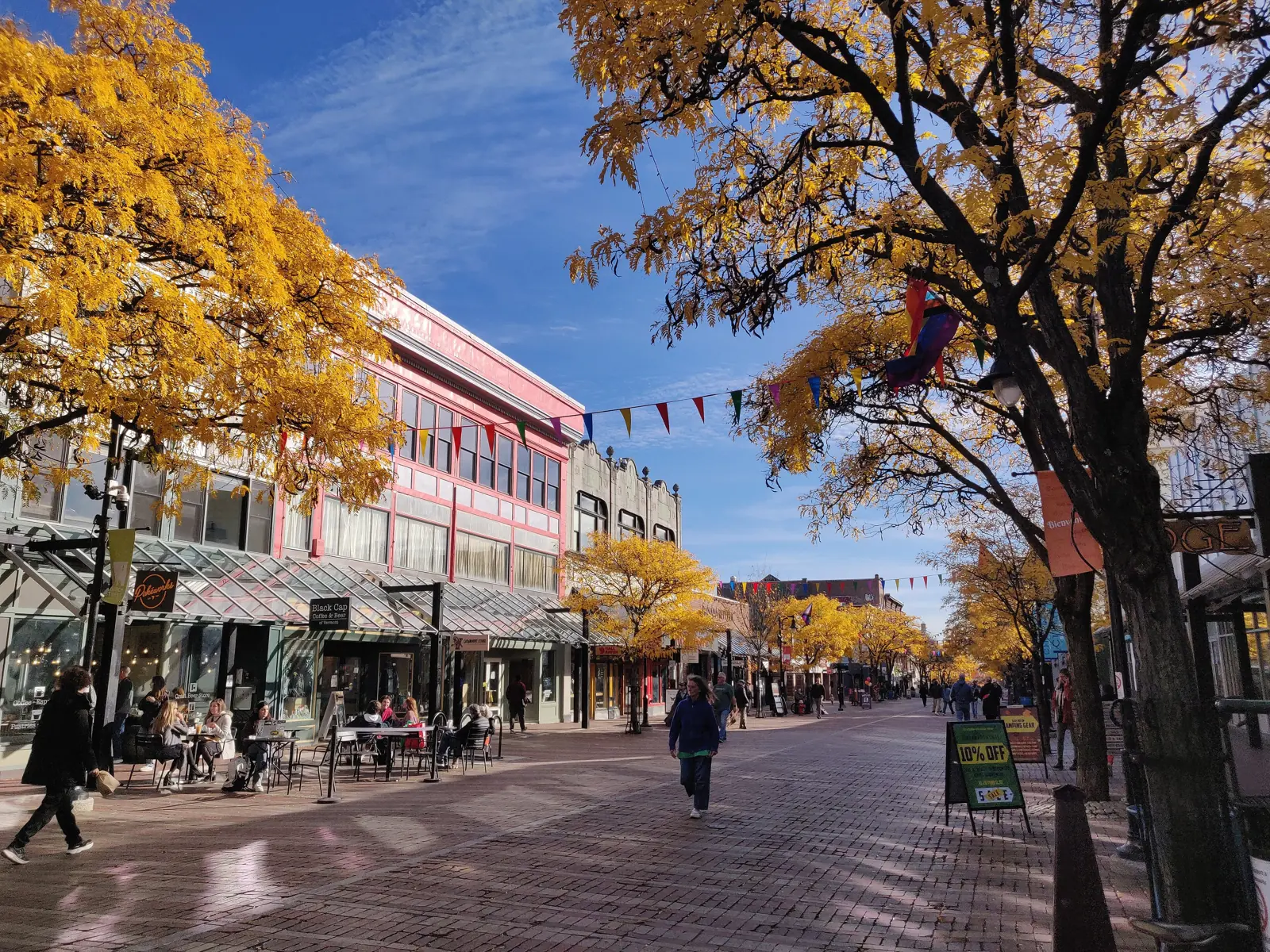 Downtown Burlington, Vermont a short drive from the New North End