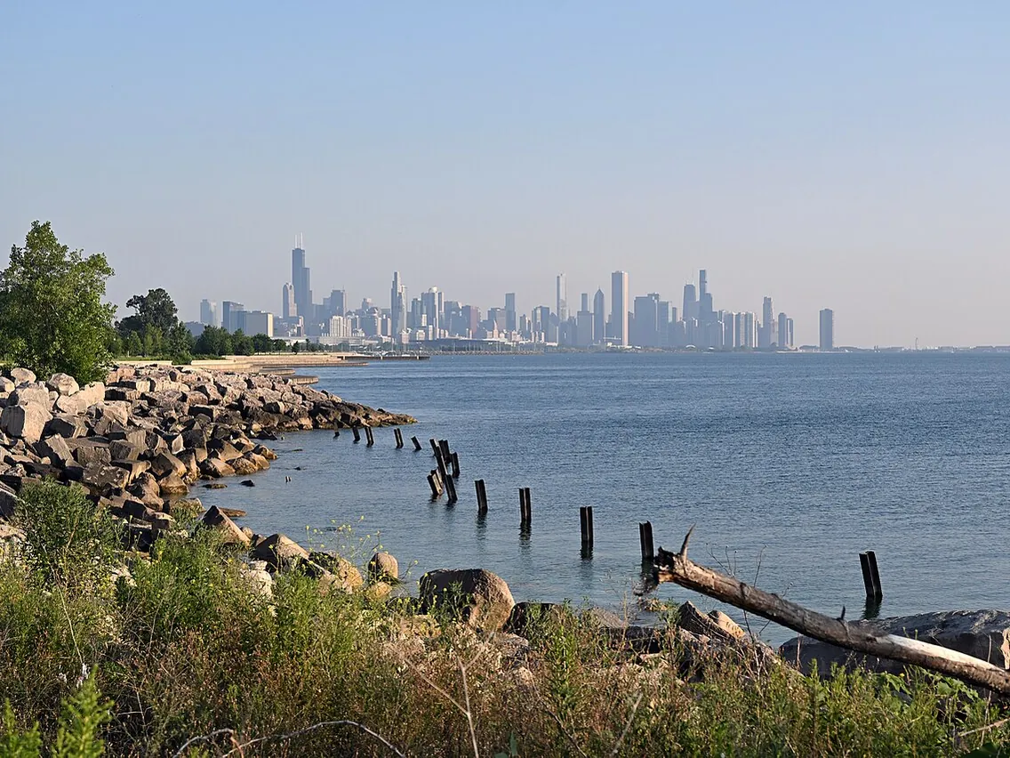 The downtown Chicago skyline seen from the Lakefront Trail near Morgan Point