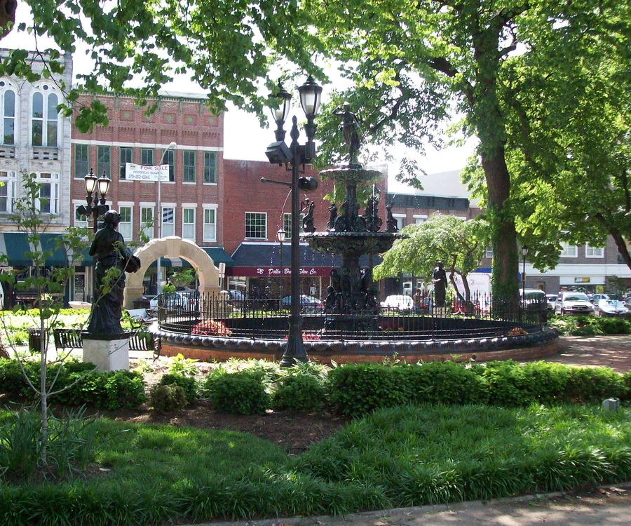 Bowling Green Kentucky downtown