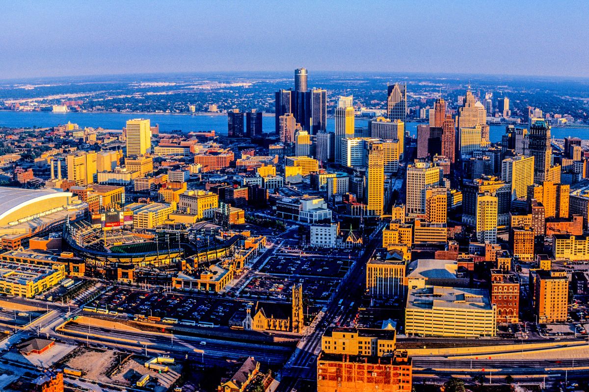 Detroit Michigan homes and neighborhoods - cash home buyers in Wayne County