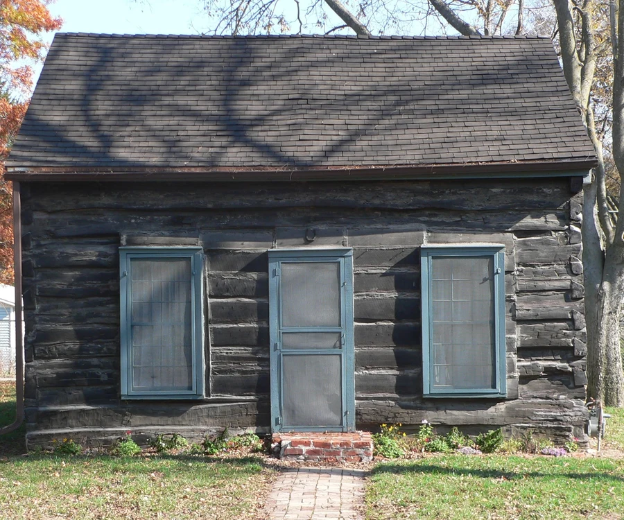 Historic pioneer log cabin in Bellevue Nebraska