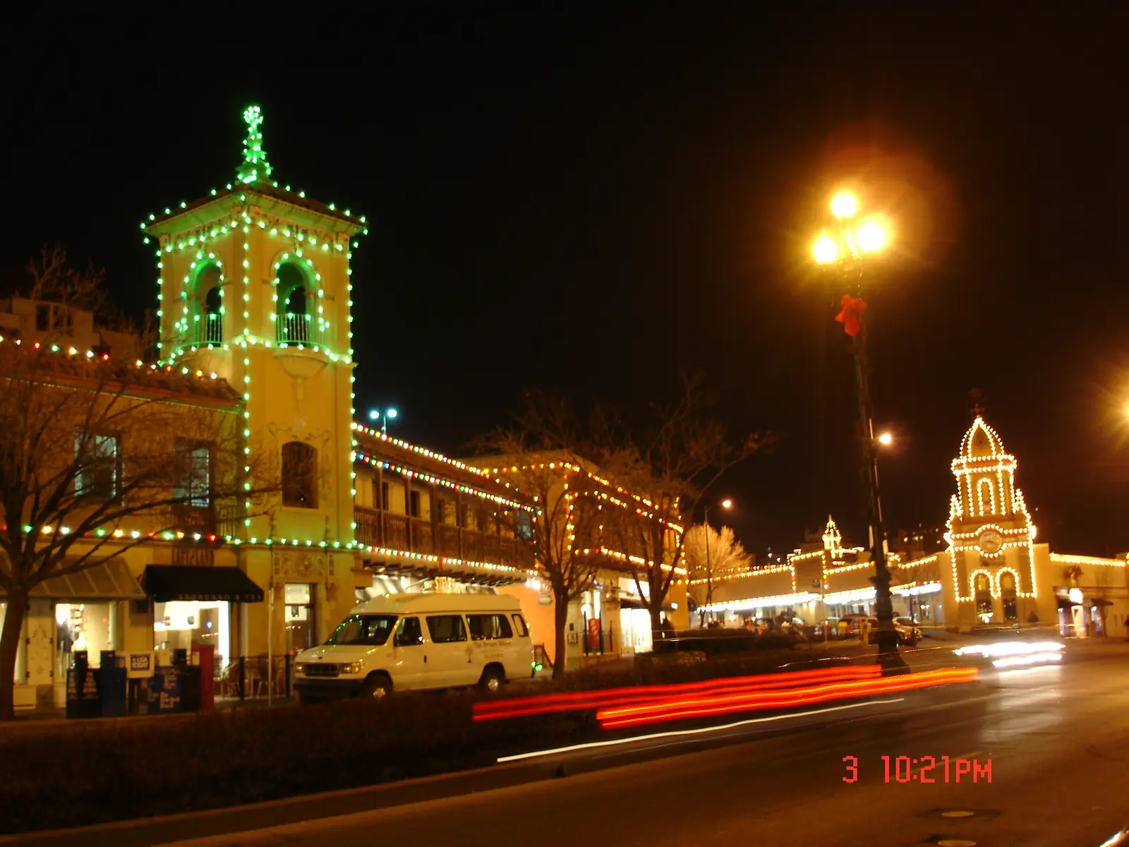 The upscale shopping district in south Kansas City near Waldo and Brookside
