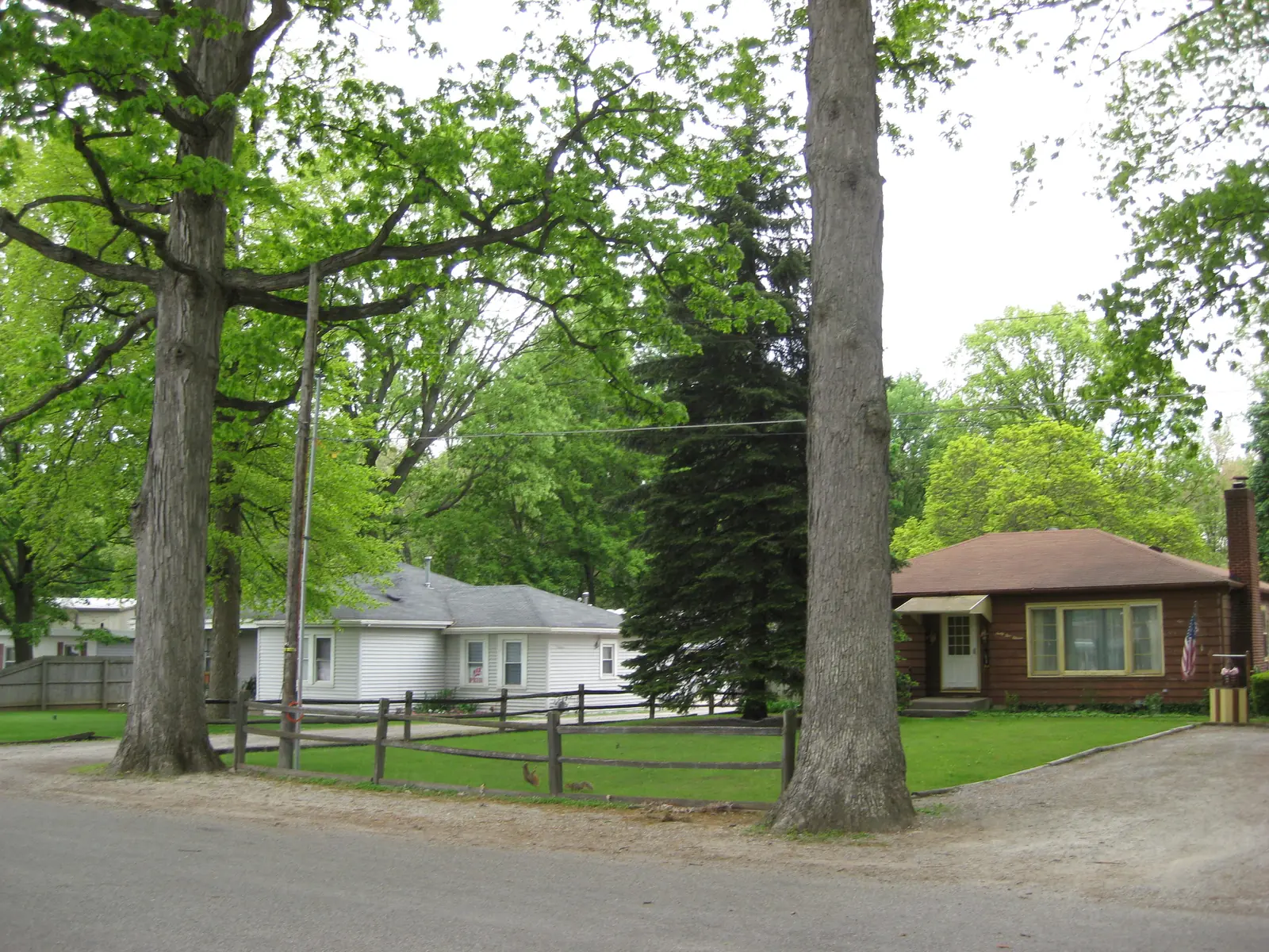 Older residential street in Fort Wayne, Indiana