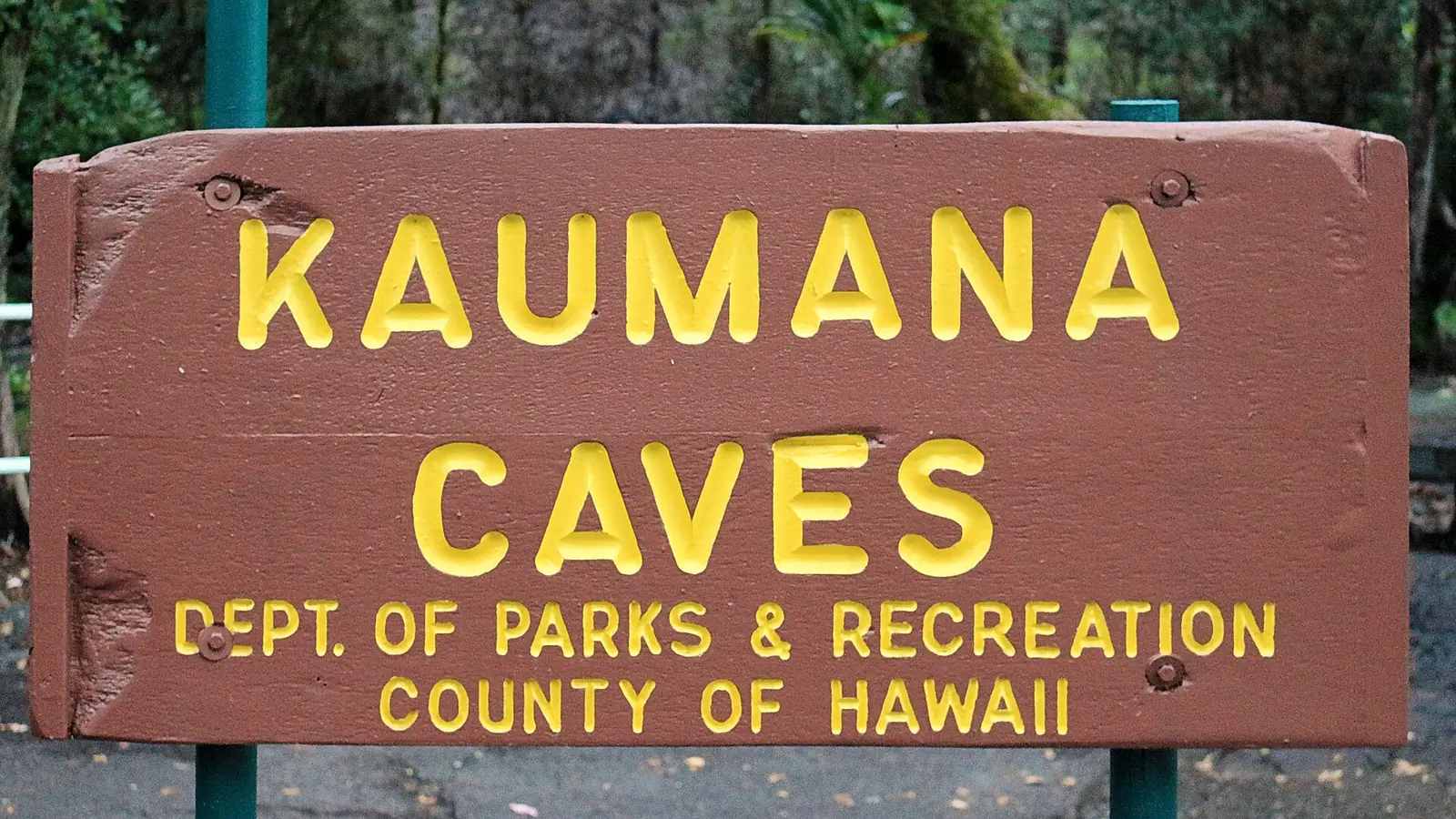 The fern-lined entrance to Kaumana Caves, an 1881 Mauna Loa lava tube above Hilo